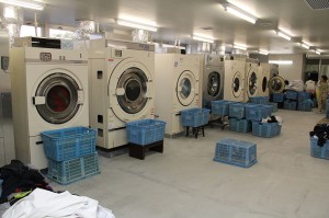 寮施設紹介 | 入浴は中・高分かれます